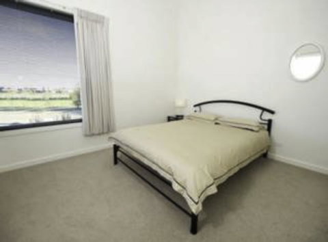 19 Glen Eagles Close - Mackay Tourism 8