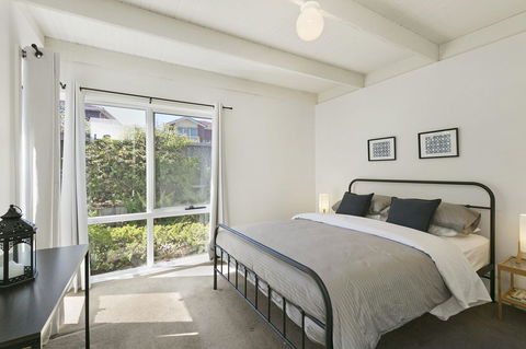 Mysa Anglesea Sleeps 7 WiFi SmartTV Cafes Shops - Mackay Tourism 6