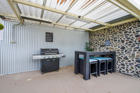 Hybiscus Waterfront Apartments - Mackay Tourism 36
