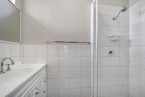 Hybiscus Waterfront Apartments - Mackay Tourism 12