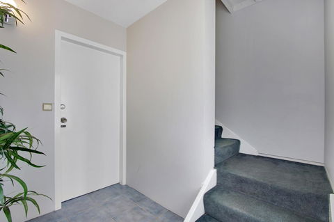 Hybiscus Waterfront Apartments - Mackay Tourism 1