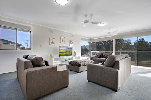 Hybiscus Waterfront Apartments - Mackay Tourism 8