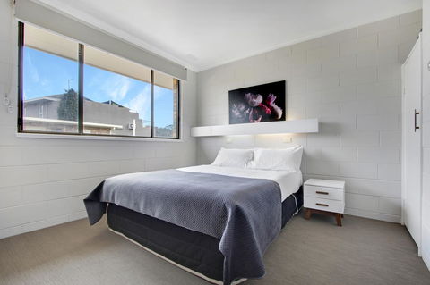 Hybiscus Waterfront Apartments - Mackay Tourism 22