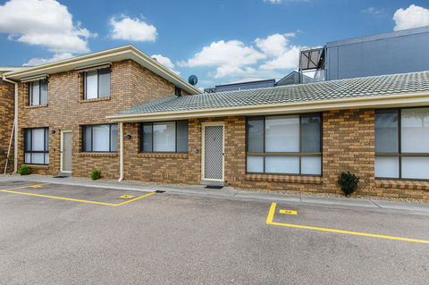 Hybiscus Waterfront Apartments - Mackay Tourism 15