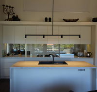 Lorne Holiday House - Mackay Tourism