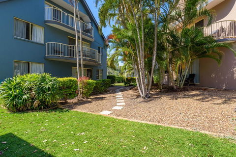 Rainbow Getaway Holiday Apartments - Mackay Tourism 12