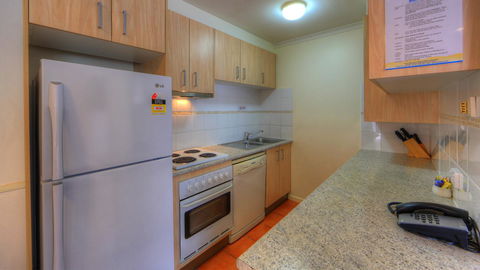 Rainbow Getaway Holiday Apartments - Mackay Tourism 33