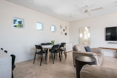 Noosa Blue Resort - Mackay Tourism 10