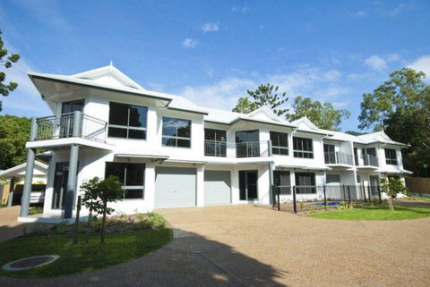 Woodville Beach Townhouse 6 - Mackay Tourism 6