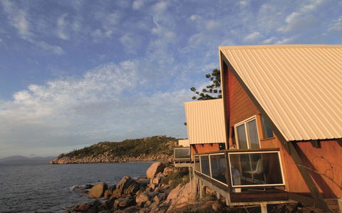 Nomads Magnetic Island - Mackay Tourism 0
