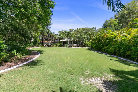 Coloured Sands - Rainbow Beach Resort - 5 Mins To Beach - Mackay Tourism 21
