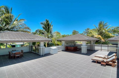 Luxury Apartments At Temple Resort And Spa Port Douglas - Mackay Tourism 30