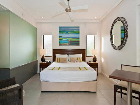 Luxury Apartments At Temple Resort And Spa Port Douglas - Mackay Tourism 36