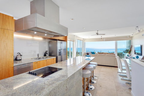 Apartment Dees Retreat - Mackay Tourism 13