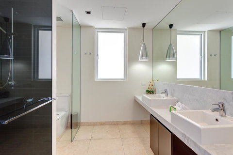 Apartment Dees Retreat - Mackay Tourism 7