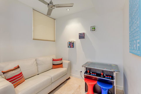 Apartment Dees Retreat - Mackay Tourism 18