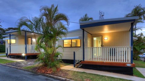 Alex Beach Cabins And Tourist Park - Mackay Tourism 25