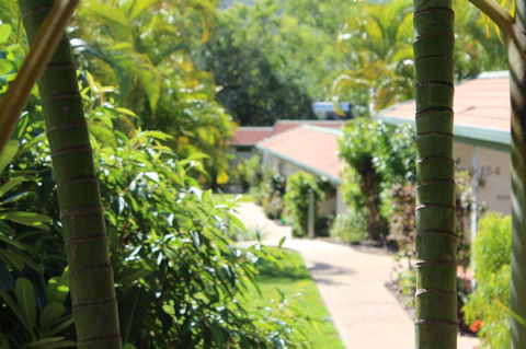 Amaroo On Mandalay, Magnetic Island - Mackay Tourism 24