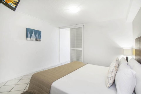 Mantra Mooloolaba Beach - Mackay Tourism 36