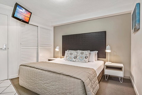 Mantra Mooloolaba Beach - Mackay Tourism 3