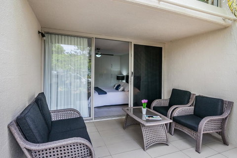 Noosa Harbour Resort - Mackay Tourism 30