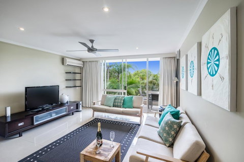 Noosa Harbour Resort - Mackay Tourism 14