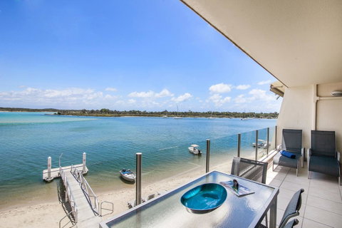 Noosa Harbour Resort - Mackay Tourism 36