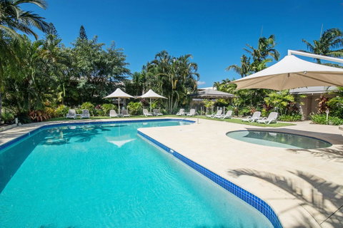 Noosa Harbour Resort - Mackay Tourism 0