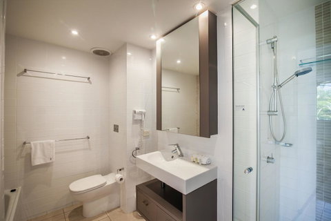 Noosa Harbour Resort - Mackay Tourism 33