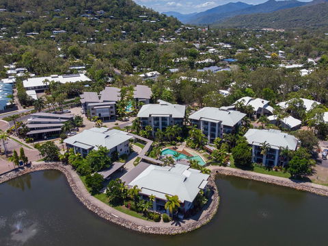Blue Lagoon Resort - Mackay Tourism 9