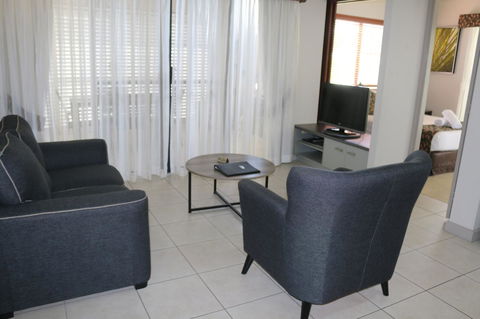 Blue Lagoon Resort - Mackay Tourism 17