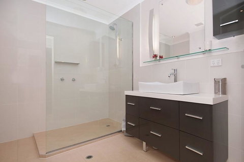 Myuna Holiday Apartments - Mackay Tourism 20