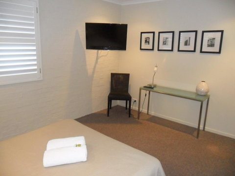 Myuna Holiday Apartments - Mackay Tourism 31