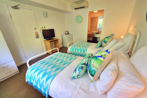 Mango Lagoon Sunbird Retreat - Mackay Tourism 17