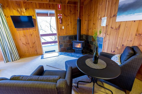 Granite Belt Retreat And Brewery - Mackay Tourism 9