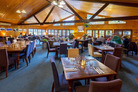 Granite Belt Retreat And Brewery - Mackay Tourism 1