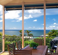 Jolly Roger's Beach House - Mackay Tourism