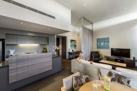 Oaks Redcliffe Mon Komo Suites - Mackay Tourism 20