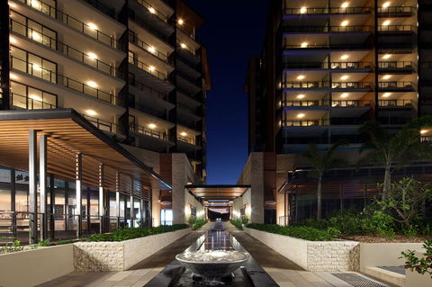 Oaks Redcliffe Mon Komo Suites - Mackay Tourism 1