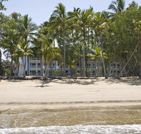 Agincourt Beachfront Apartments - Mackay Tourism