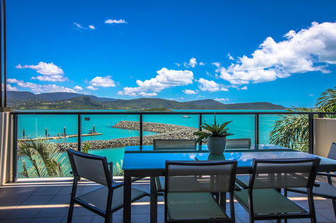 Mirage Whitsundays - Mackay Tourism 0