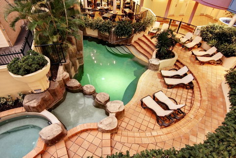 Nautilus Resort Mooloolaba - Mackay Tourism 2