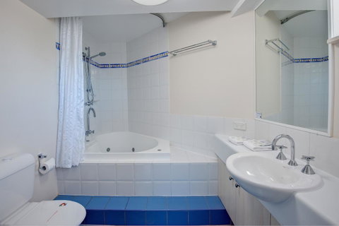 Nautilus Resort Mooloolaba - Mackay Tourism 32