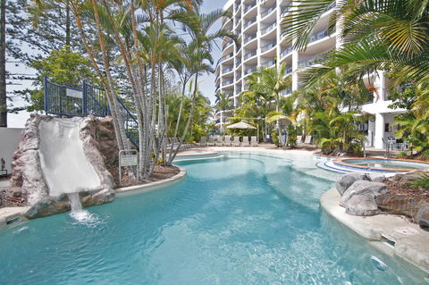 Ramada Resort By Wyndham Golden Beach - Mackay Tourism 1