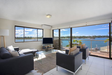 Noosa Shores Resort - Mackay Tourism 9