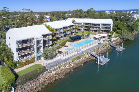 Noosa Shores Resort - Mackay Tourism 14