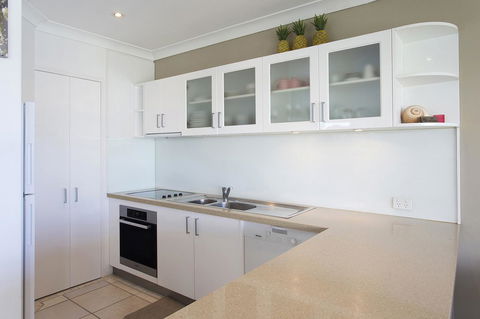 Noosa Shores Resort - Mackay Tourism 21