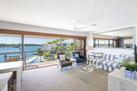 Noosa Shores Resort - Mackay Tourism 15