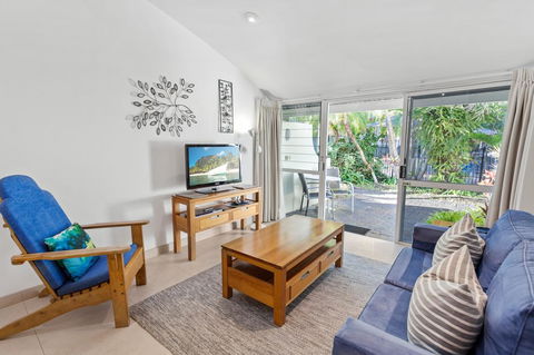 Caribbean Noosa - Mackay Tourism 17