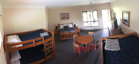 The Bearded Dragon Boutique Hotel - Mackay Tourism 10